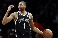 开云体育下载-黄蜂客场战胜篮网，罗斯砍下23分