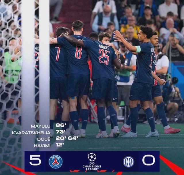 包含巴黎圣日耳曼客场大胜晋级欧冠强的词条